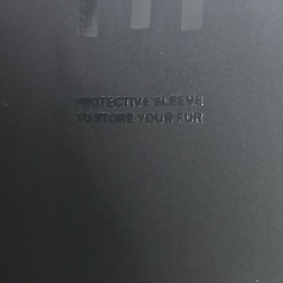 Rudsak Unisex Resueable Protective Sleeves To Store Your Fur Black - Picture 3 of 16